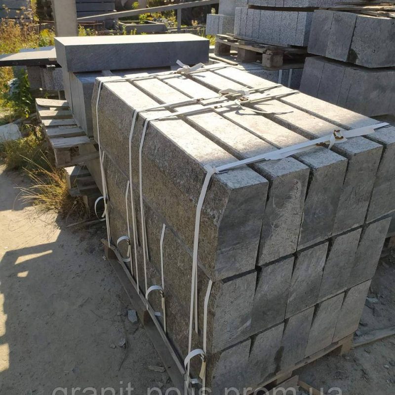 6324100034 granitnyj bordyur dorozhnyj.jpg