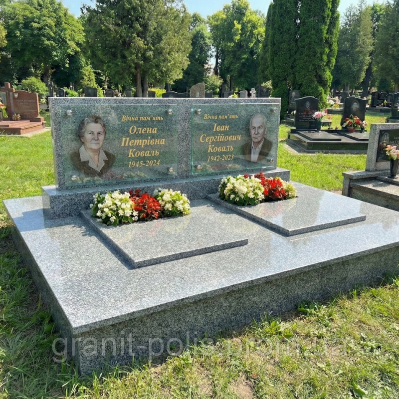 Елітний подвійний пам'ятник із великим майданчиком габбро