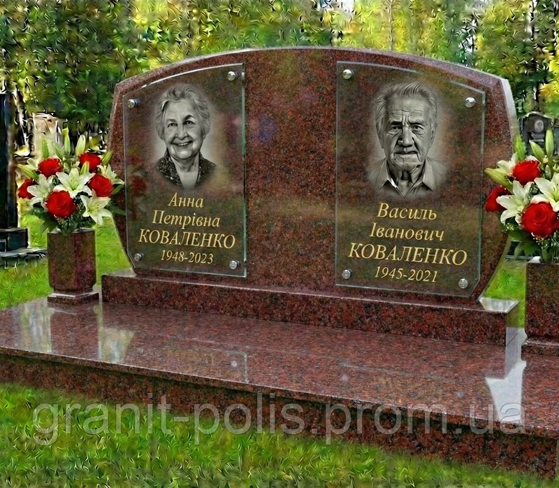 Подвійний горизонтальний пам'ятник із майданчиком 2 габбро